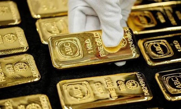 美伊谈成18小时协议，金价从5598回撤超20%，后续走势该咋看？